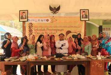 Berdayakan Perempuan Desa, BEM UM Adakan Pelatihan Masak